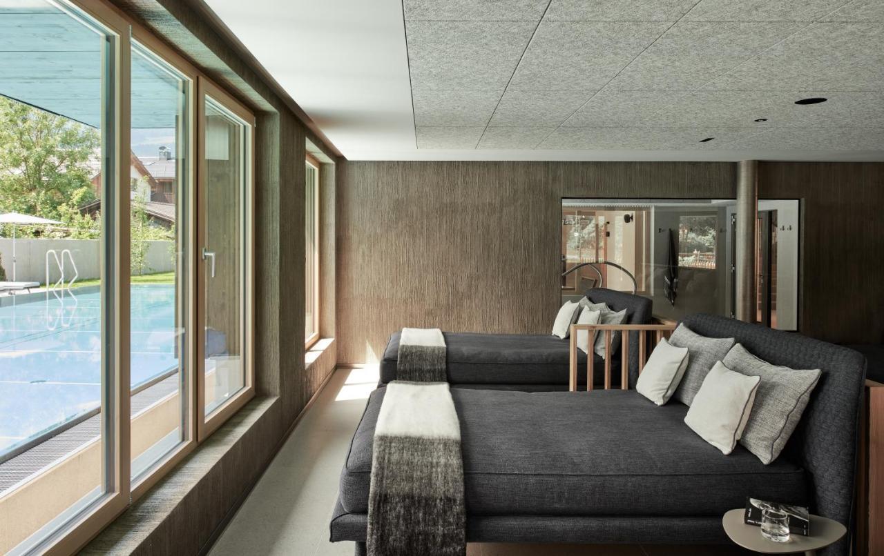 Falkensteiner Hotel Kronplatz - The Leading Hotels Of The World (Adults Only) Riscone Exterior foto Interior of a private suite