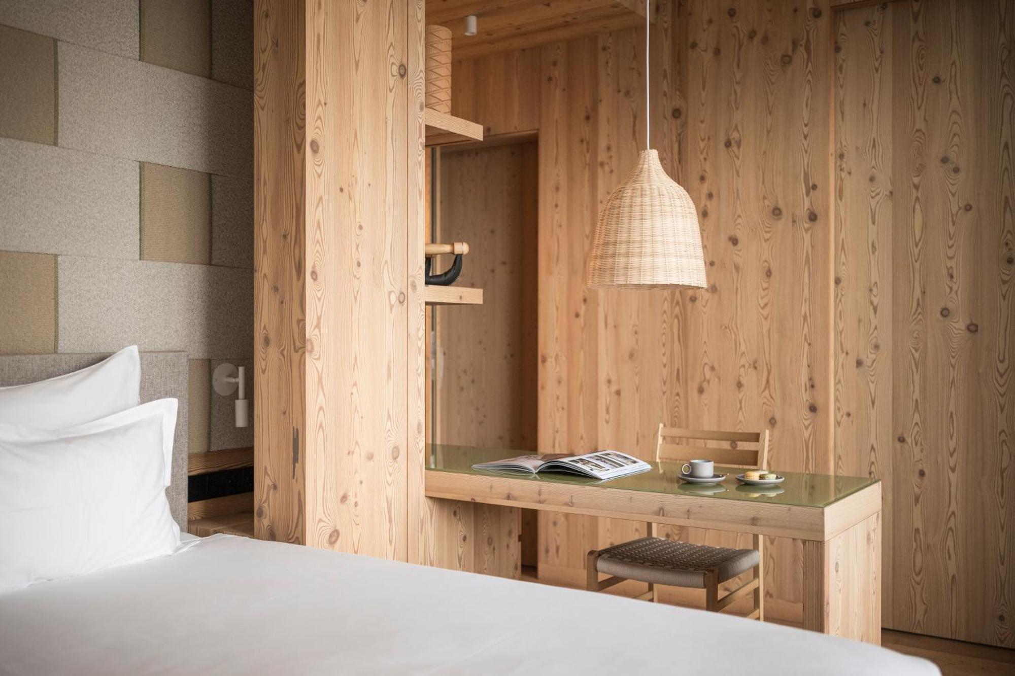Falkensteiner Hotel Kronplatz - The Leading Hotels Of The World (Adults Only) Riscone Quarto foto A room at the Hotel